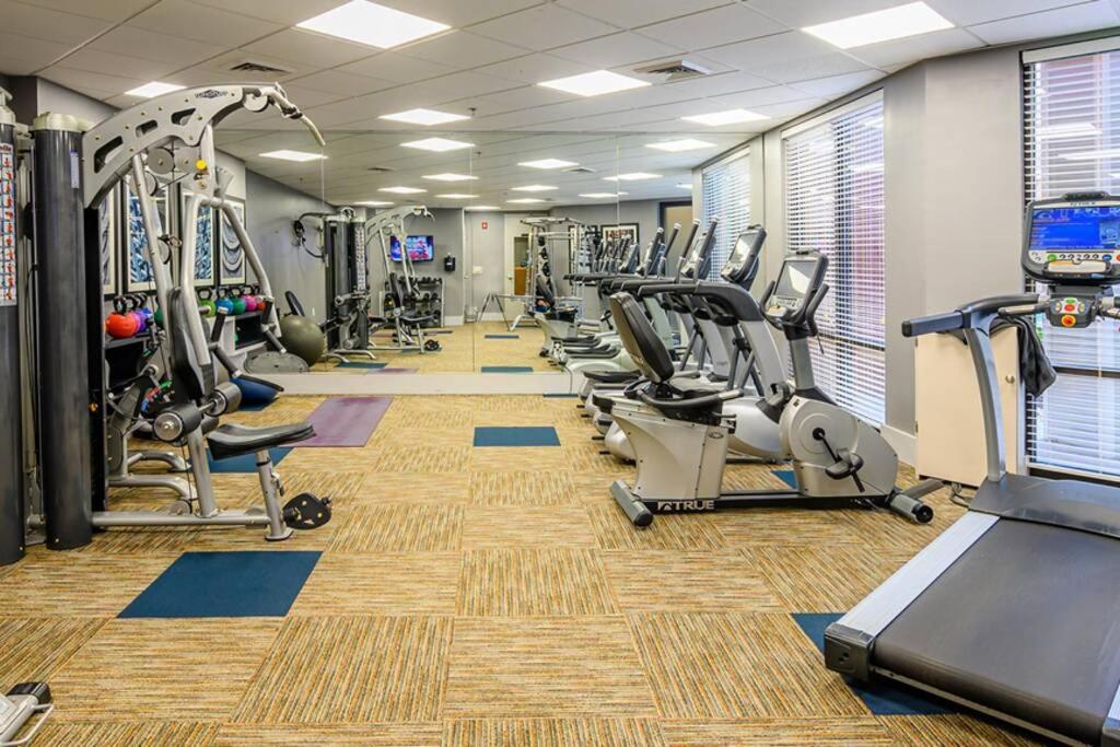 Viagem Durham Inner City 1Br With Gym Eksteriør billede